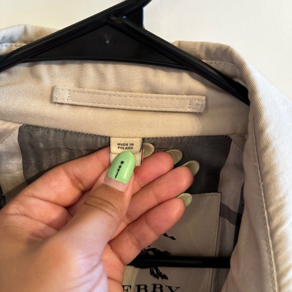 Burberry Coat - Size 4 - Picture 4 of 12